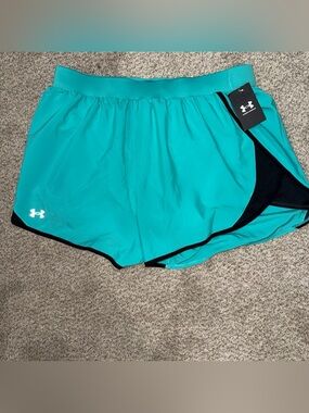 Under Armour Women’s Plus Size 1X Teal Active Shorts
